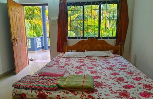 Patnem Casa | Blue whale