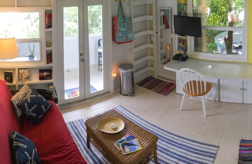 Estate Carolina Cabaña | Blue Wrasse - Cute Little Cottage con actualizaciones recientes