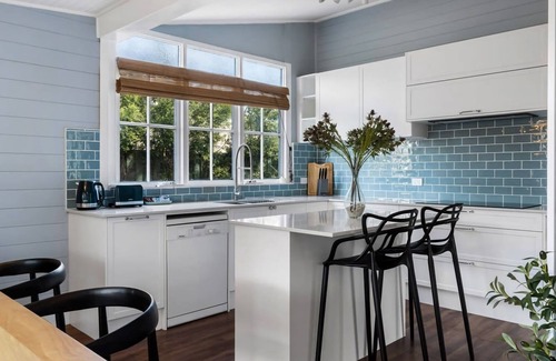Cessnock Casa | Blue Wren Cottage on Edith - A Fireside Retreat in Wine Country