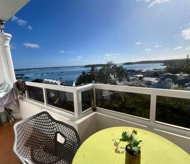 Blue Bay Apartamento | Bluebay 360 seaview
