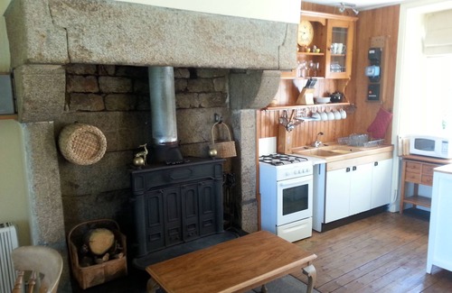 Vengeons Cabaña | Bluebell Cottage 2 bedroom in the beautiful Normandie Countryside France