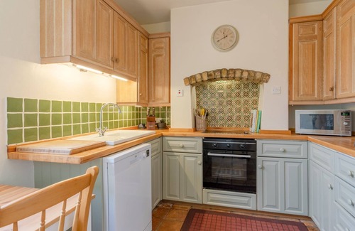 Biddestone Cabaña | Bluebell Cottage, Euridge - Sleeps 6 in 3 bedrooms