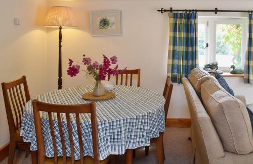 Harleston Casa | Bluebell Cottage