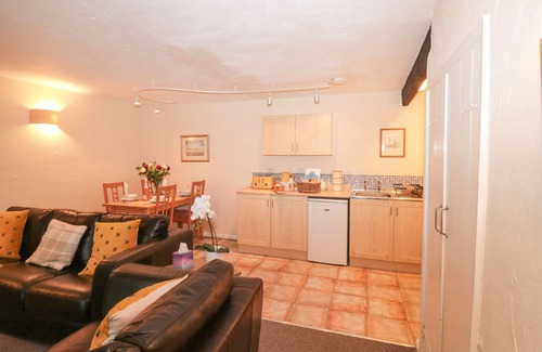 Paignton Cabaña | Bluebell Cottage