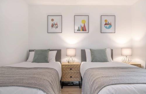 Peterborough Casa | Bluebell House Retreat in Peterborough