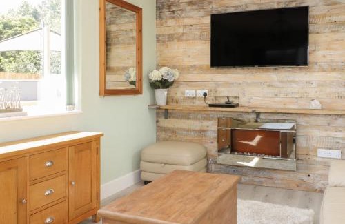 Arnold Casa | Bluebell Wood