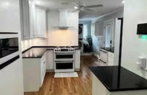 Chattanooga Casa | Bluebird Abode Stand Alone House 3 Bed 2 Full Bath with a Gym & Pet Friendly