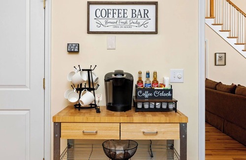 Chestnut Springs Casa | Bluebird Mountain Home: Dog Friendly, No Step Master