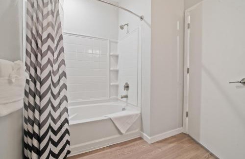 Menlo Park Apartamento | Bluebird Suites in Menlo Park