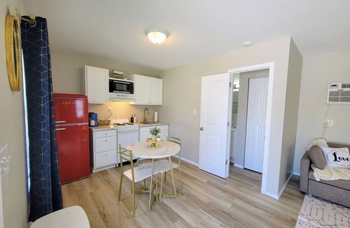West Tawakoni Cabina | Bluebonnet Cottages by the Lake - Cabin 3