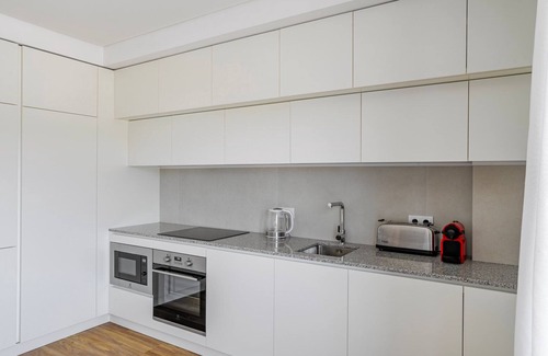 Casal da Ladeira Apartamento | Blueground | Alvalade, view, nr Parque Eduardo VII