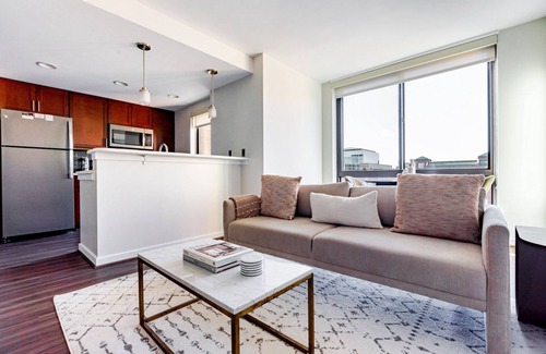 Ballston Apartamento | Blueground | Ballston, pool & w/d, nr park