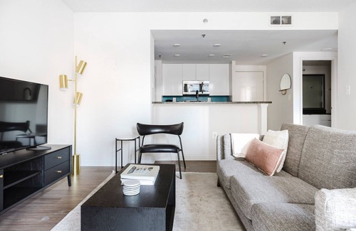 Ballston Apartamento | Blueground | Ballston, pool, nr Arlington Cemetery