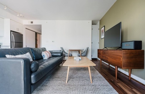 Mount Vernon Square Apartamento | Blueground | Chinatown, AC, w/d, nr CityCenterDC