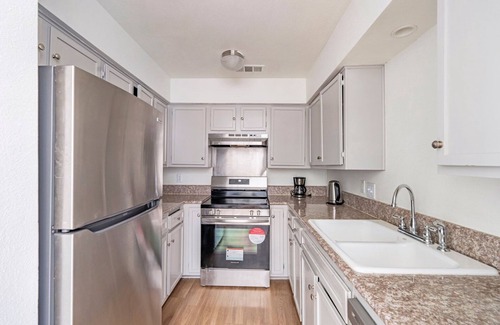 Waller Creek District Apartamento | Blueground | Downtown Austin, pool, nr Congress Ave