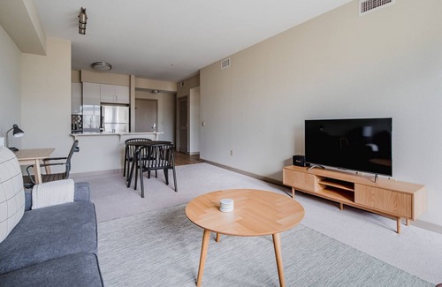 Pleasanton Apartamento | Blueground | Dublin, pool & w/d, nr park