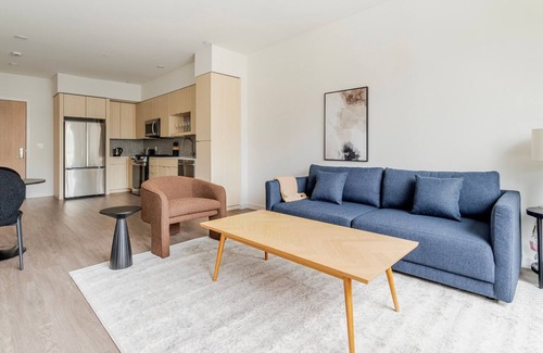 Fremont Apartamento | Blueground | East Industrial, pool & AC, nr park