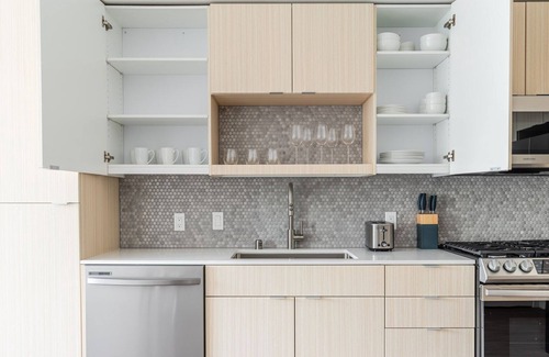 Fremont Apartamento | Blueground | East Industrial, pool & AC, nr park