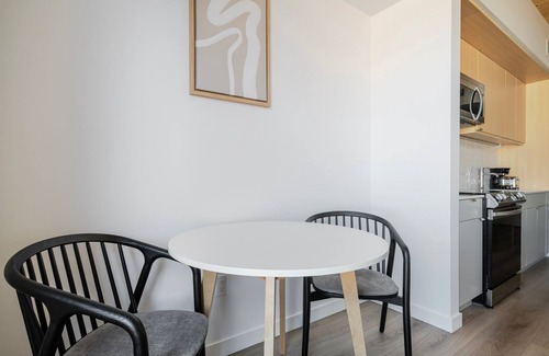 East Somerville Apartamento | Blueground | East Somerville, rooftop, nr Prospect Park