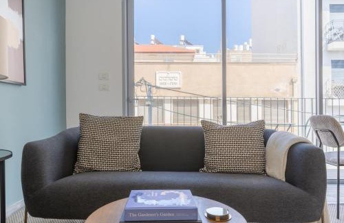 Florentin Apartamento | Blueground Florentine Bright Apartments