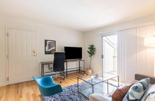 Fremont Apartamento | Blueground Fremont balcony nr stores park SFO-1725