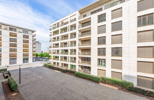 Gasperich Apartamento | Blueground | Gasperich, view, nr Park Merl