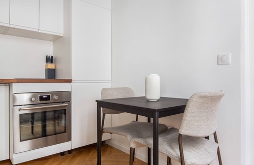 Arsenal Apartamento | Blueground | Le Marais, nr Place des Vosges