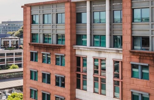 Navy Yard Apartamento | Blueground | Navy Yard, rooftop, nr Capitol