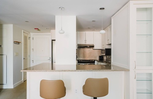 Penn Quarter Apartamento | Blueground | Penn Quarter, pool & AC, nr museums
