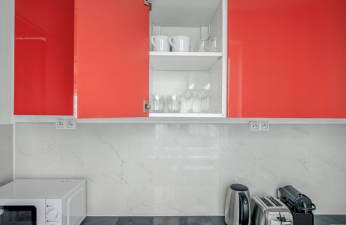 Porte-Dauphine Apartamento | Blueground | Victor Hugo, elev, nr garden & dining