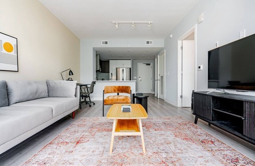 Woodmont Triangle Apartamento | Blueground | Woodmont, pool & gym, nr Bethesda Row