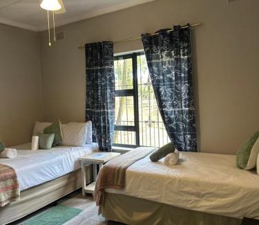 Palm Beach Casa | BlueHive guesthouse