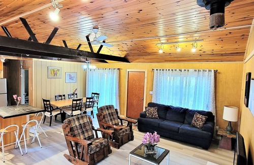 Bracebridge Cabaña | Bluejays - Waterfront cottage on Muskoka River