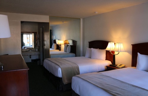 Lakeside Park Hotel | Bluelake Inn at Tahoe