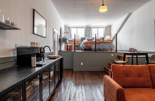 Bucksport Apartamento | Blueprint Suite at Spofford Lodge