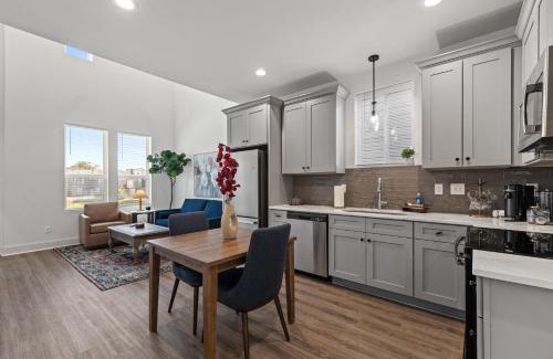 Lafayette Apartamento | Blues House King Bed Full Kitchen Fast WiFi