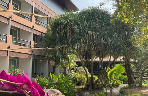 Khlong Khut Complejo | Blues River Resort