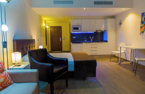Carihuela Apartamento | BLUESEA Dimona Suites