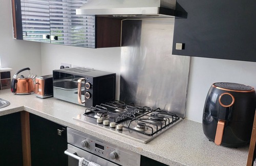 Clayton Casa | Bluesea Home near etihad, Co-Op Live, with free 2 parking spaces, Wifi