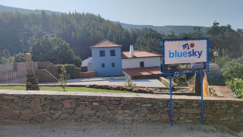 Camelo Casa | BLUESKY by Camelo Casas de Campo