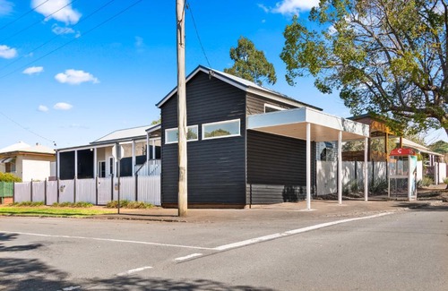 Toowoomba Casa | Bluestone Cottages - The Shop