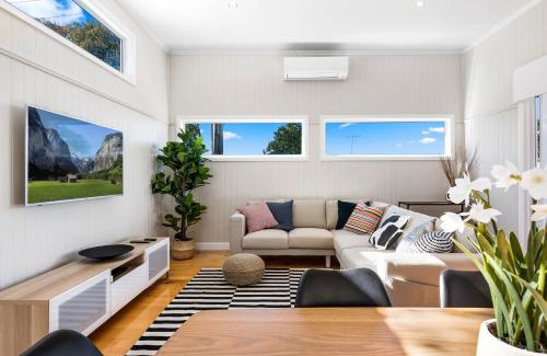 Toowoomba Casa | Bluestone Cottages - The Shop