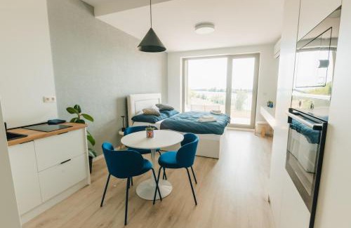 Banka Apartamento | BlueWave Apartment Piestany, Lake Slnava View & Free Parking