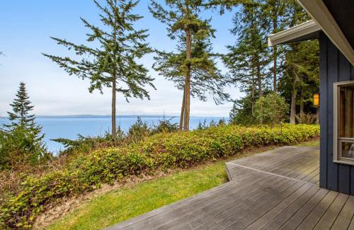 Port Angeles Casa | Blufftop on Freshwater Bay
