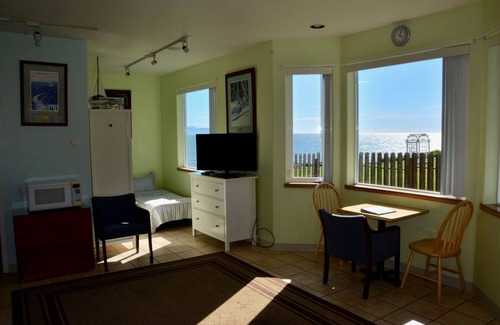 Homer Cabina | Bluffview Lodge - Frente a la playa, ubicado en el corazón del casco antiguo - Impresionantes vistas