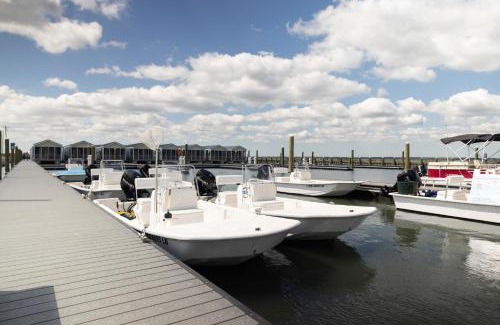 Chincoteague Casa | Blufin Bungalows & Marina