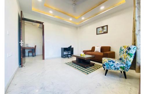 New Delhi Apartamento | BluO 1BHK City Centre - Balcony, Lift, Terrace