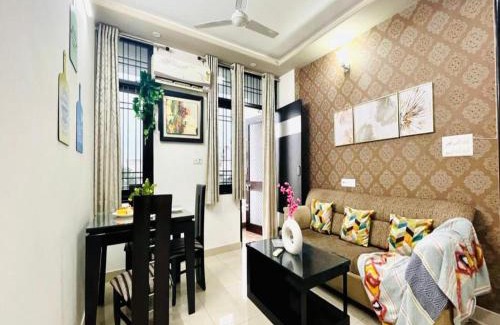 Vaishali Nagar Apartamento | BluO 2BR Jaipur - Lift, Balcony, Parking, Terrace