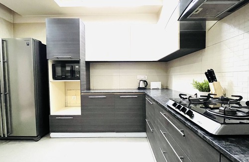 New Delhi Apartamento | BluO Modern 2BHK- Green Park Market & Hauz Khas