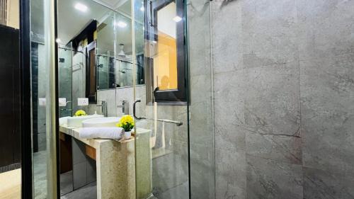 Greater Kailash Apartamento | BluO Studio - M Block Mkt Greater Kailash